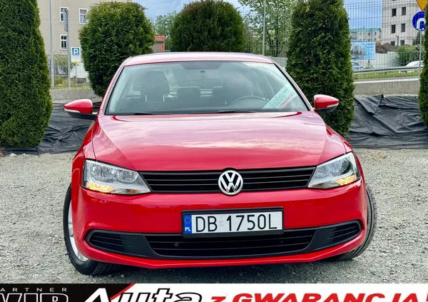 volkswagen Volkswagen Jetta cena 24900 przebieg: 185000, rok produkcji 2011 z Kargowa